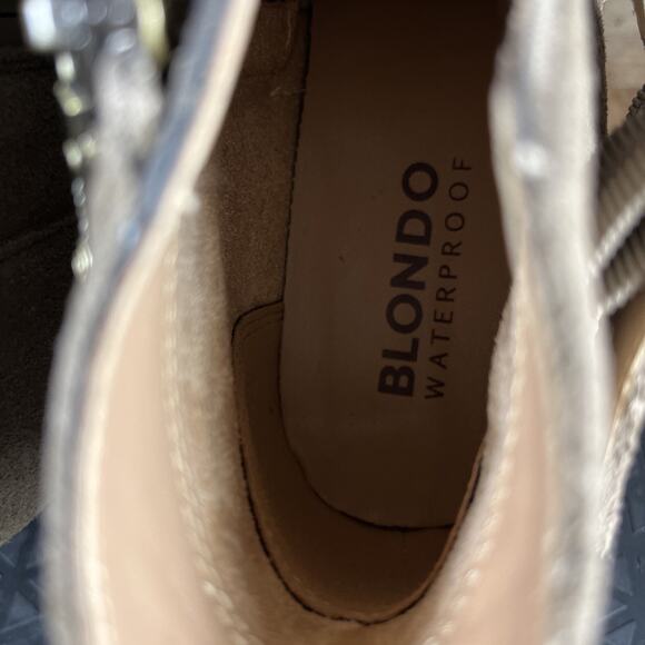 Blondo Womens Sz 8 Stacy Buckle Waterproof Suede Ankle Buckle Bootie/Side Zip - Picture 6 of 10